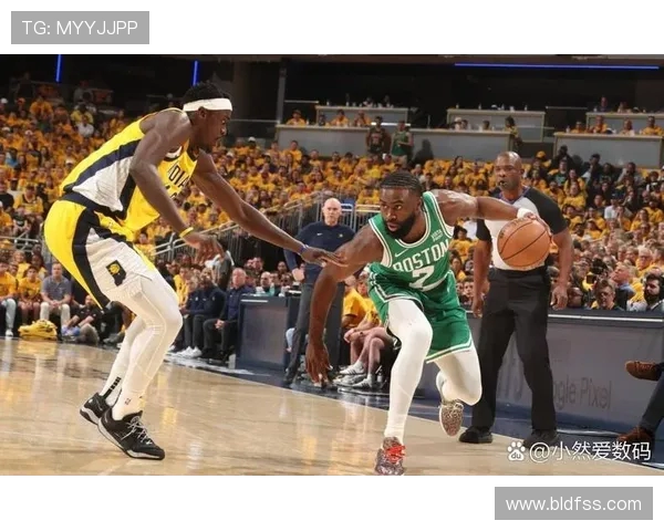 奇才与步行者激战正酣比分胶着精彩瞬间回顾